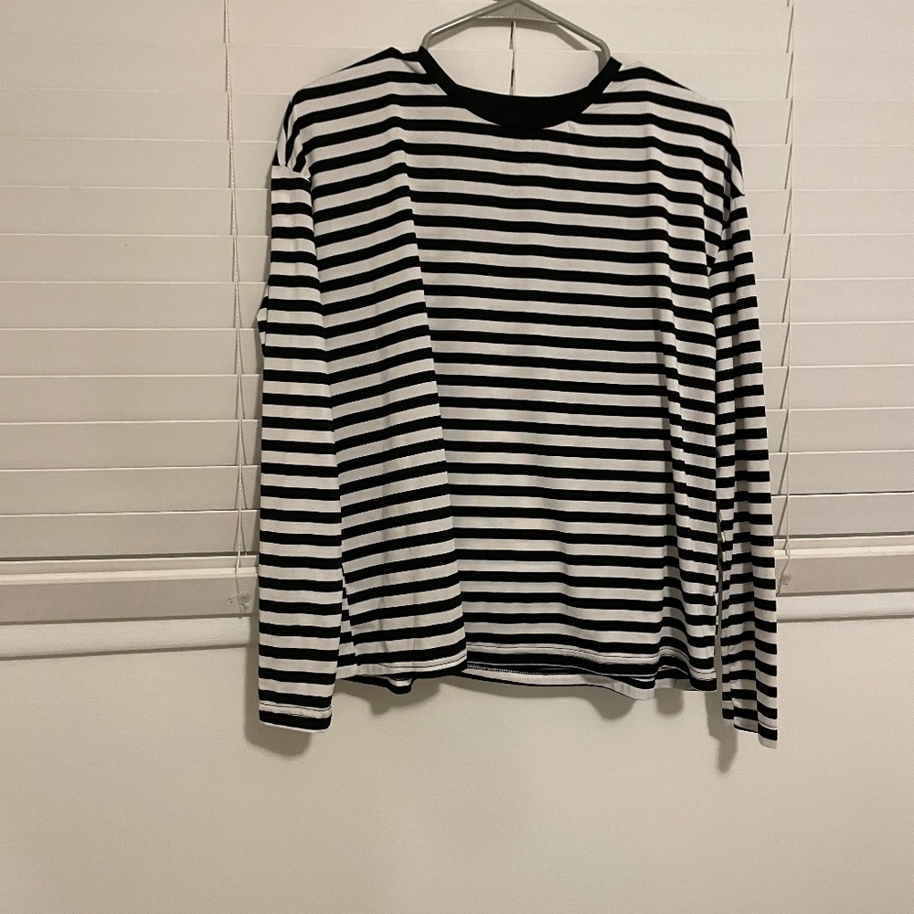 Long sleeve Striped top